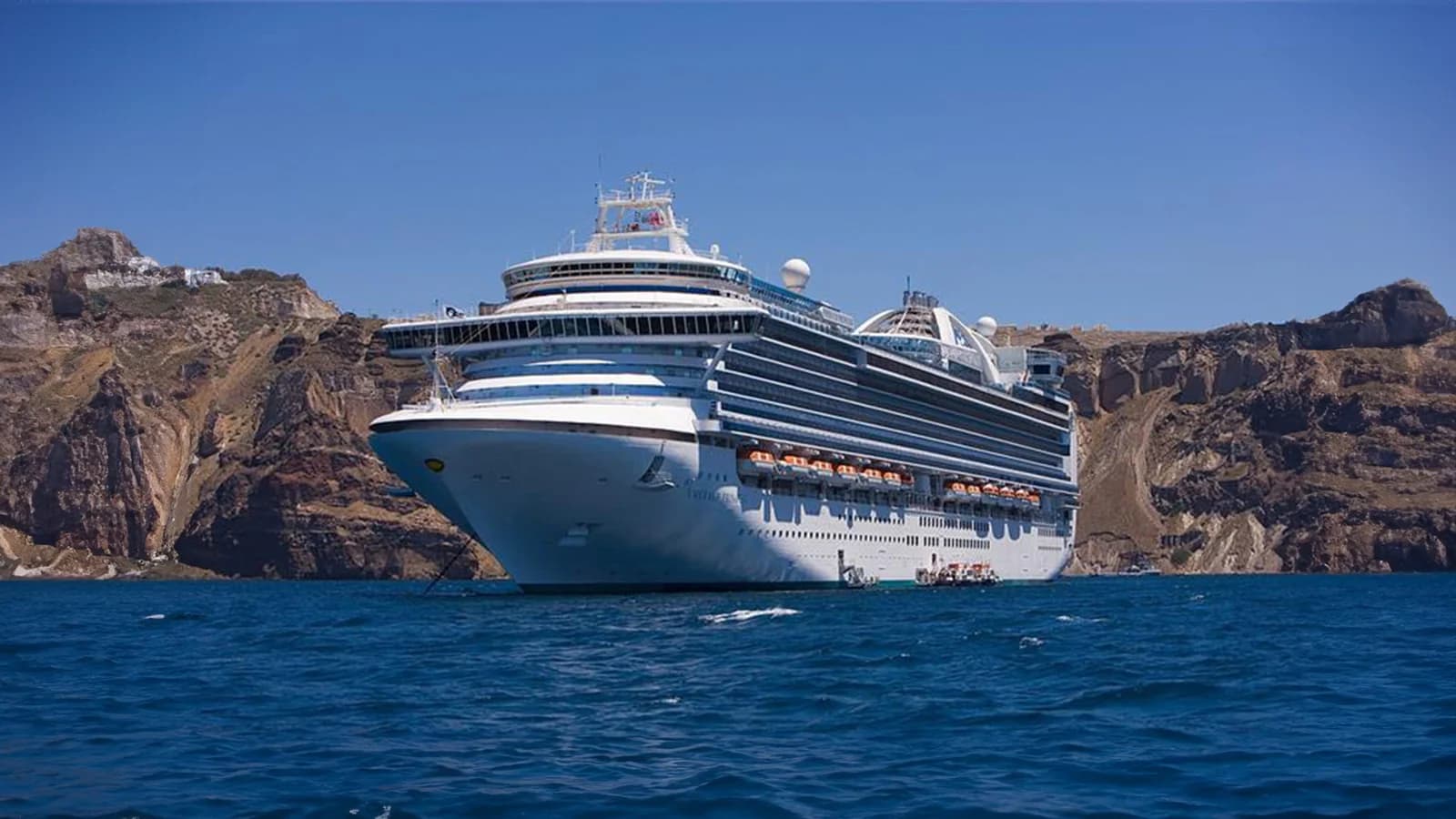 Emerald Princess cruise ship