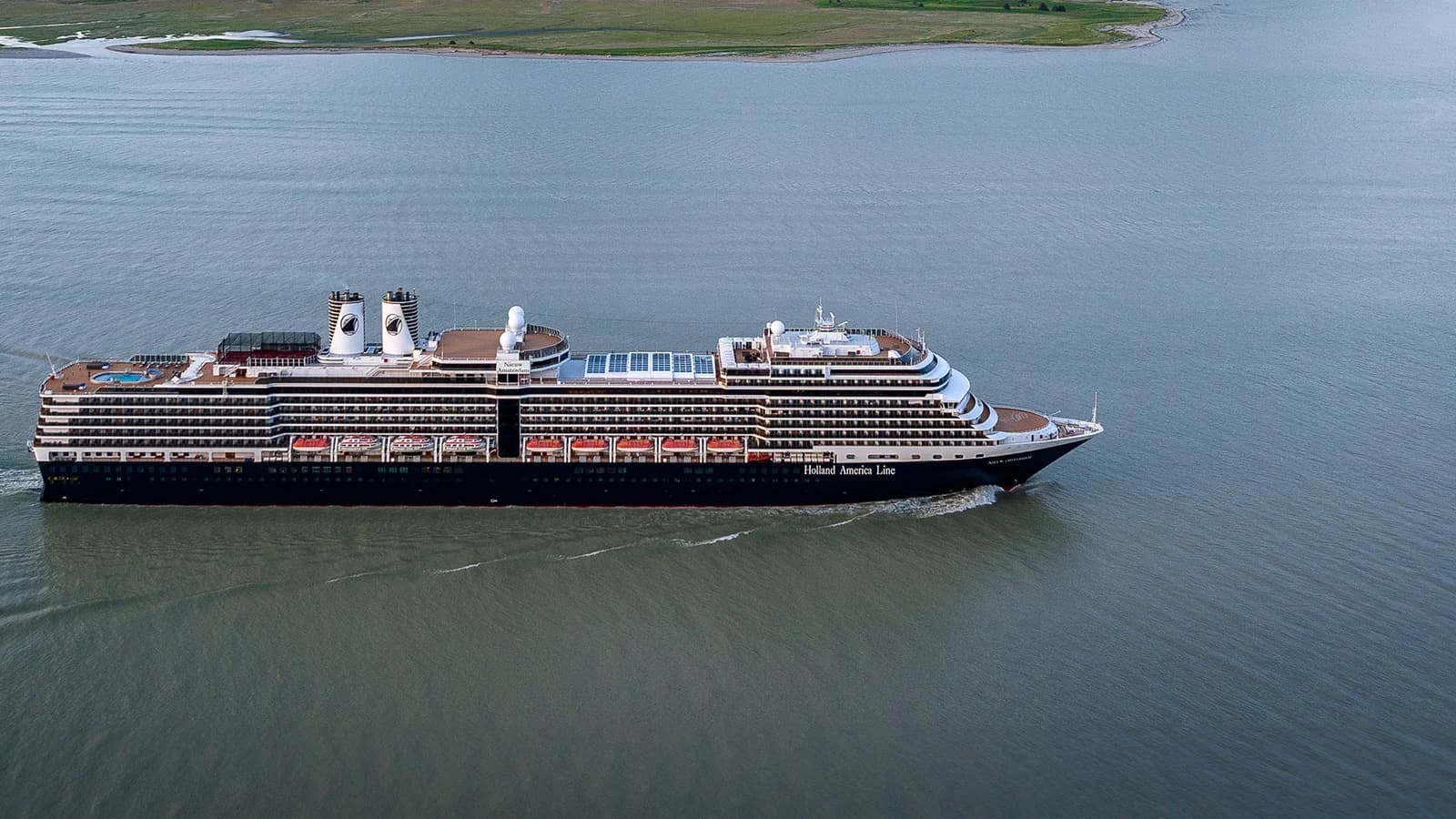 Nieuw Amsterdam cruise ship