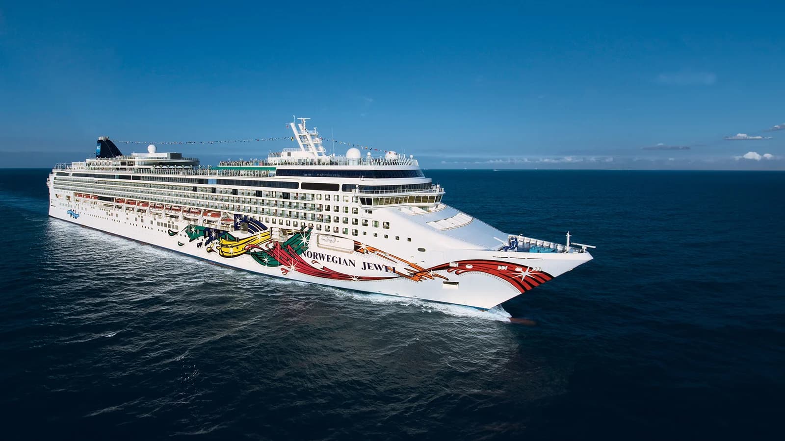 Norwegian Jewel cruise ship
