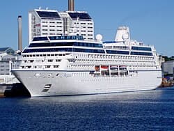 Oceania Allura cruise ship