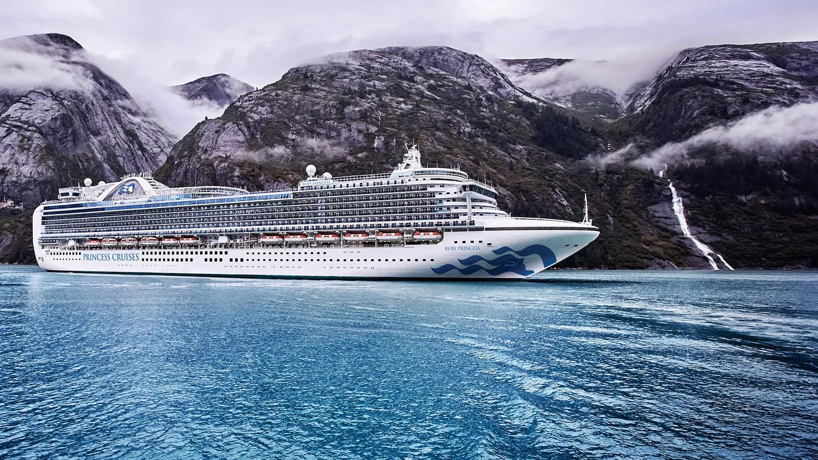 Ruby Princess cruise ship