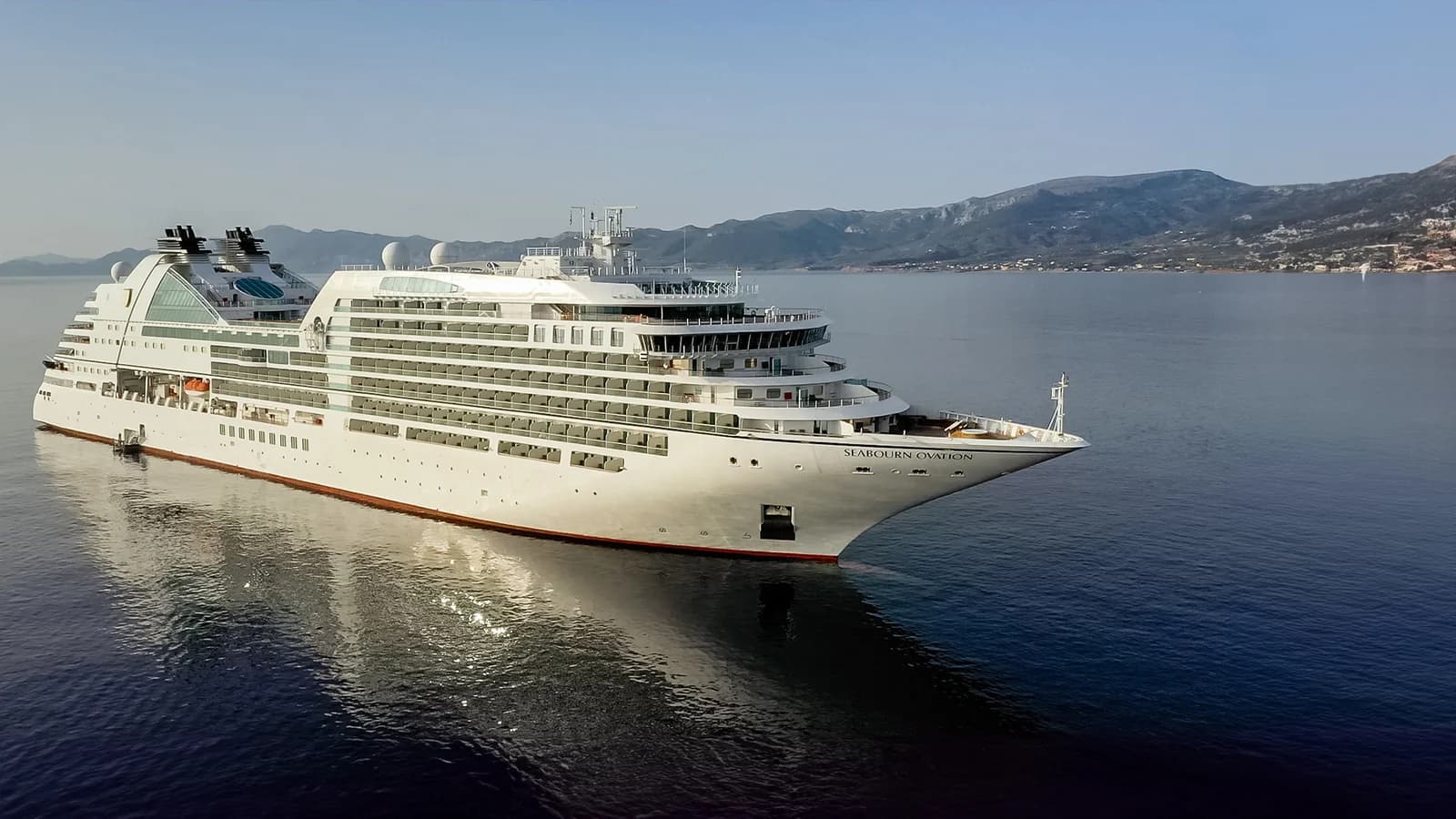 Seabourn Ovation cruise ship