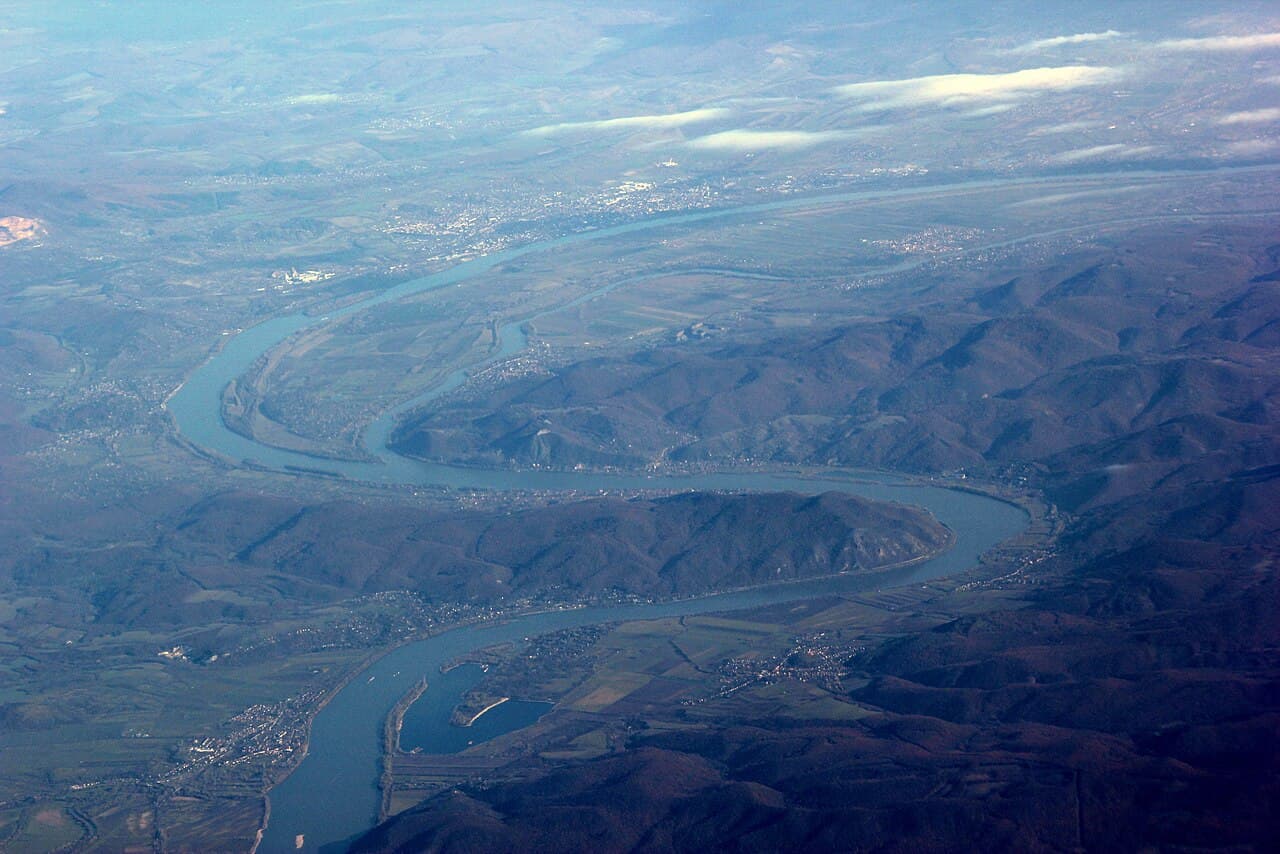 Scenic Jewel — 14 Night Cruise to Danube