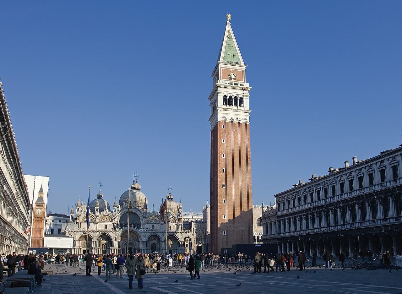 MSC Lirica — 2-night Venice & 7-night Adriatic & Greek Gems